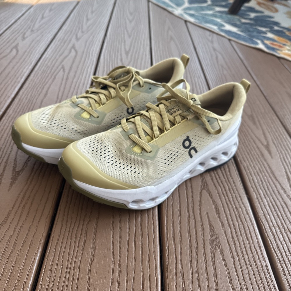 On Cloudsurfer Trail 2 Running Shoe Training Sneaker Men's 11 Safari/Glacier New